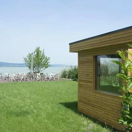 מלון Partvilla Balatonboglár