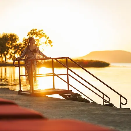 فندق Partvilla 2*