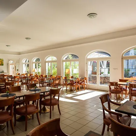 Partvilla Szálloda Balatonboglár